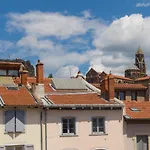 Du Rempart Avec Balnéo, Garage, 2 Sdb 2wc Vue Sur Les Monuments *